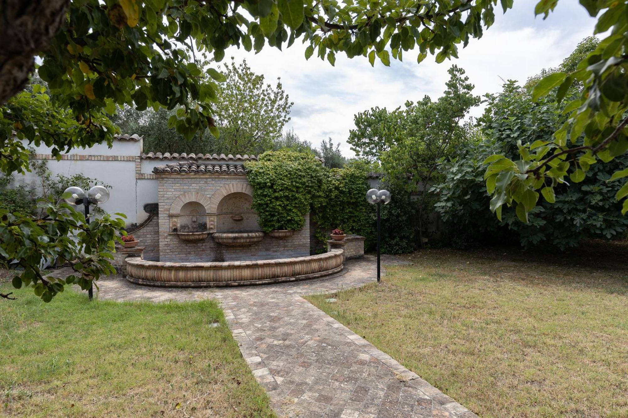 B&B Villa Dei Desideri เคติ ภายนอก รูปภาพ