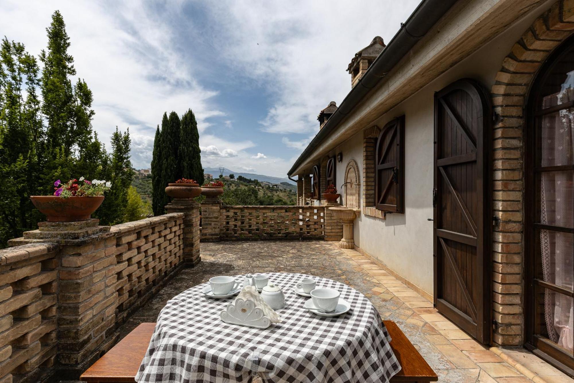 B&B Villa Dei Desideri เคติ ภายนอก รูปภาพ